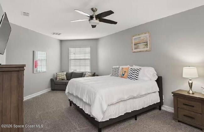 Building Photo - 168 Mediterranean Way