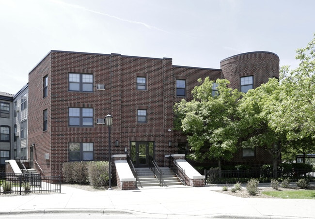 Building Photo - East Village
