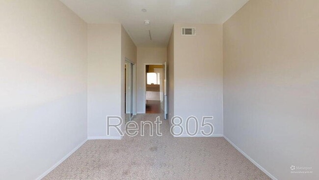 Building Photo - 605 Flathead River St