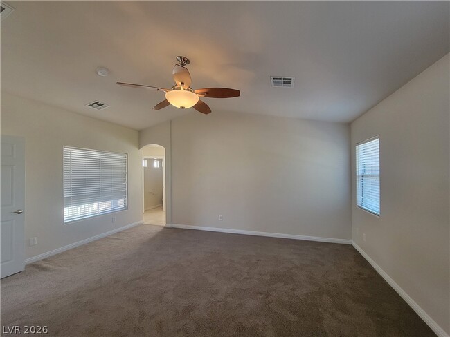 Building Photo - 8458 Pico Rivera Ave