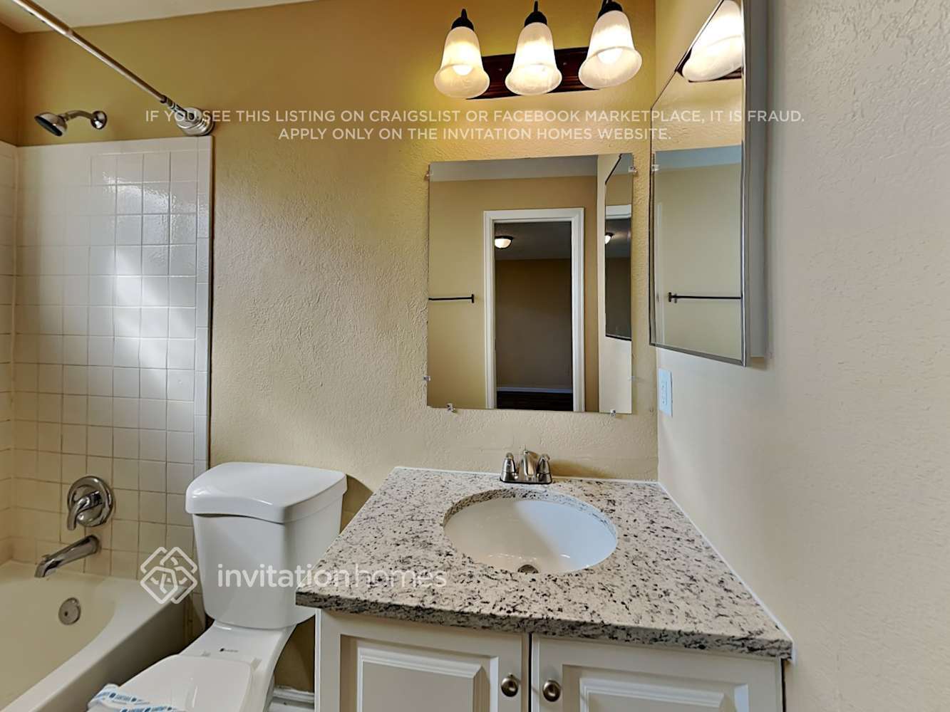 Building Photo - 4331 S Fundy St