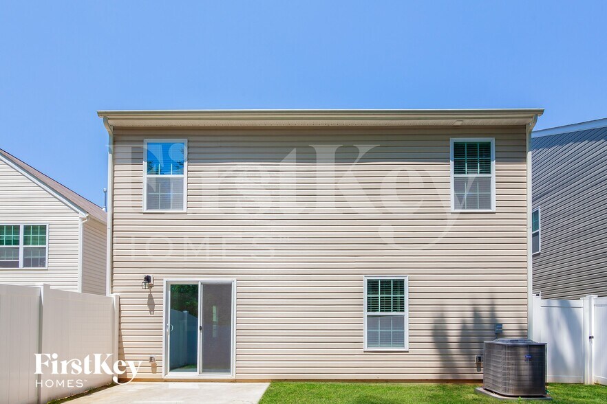 Building Photo - 3128 Green Apple Dr