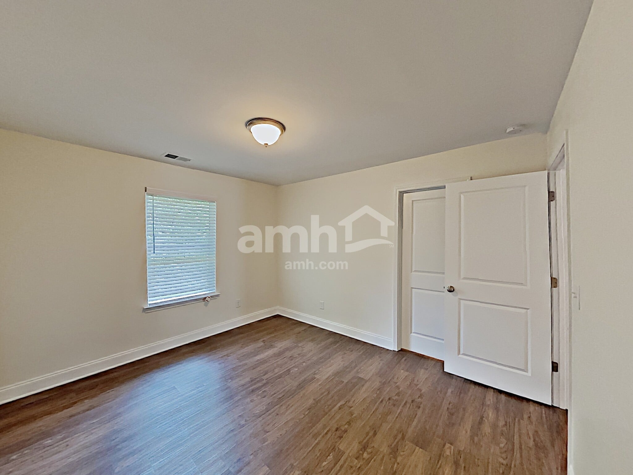 Building Photo - 1009 Merlot Ct