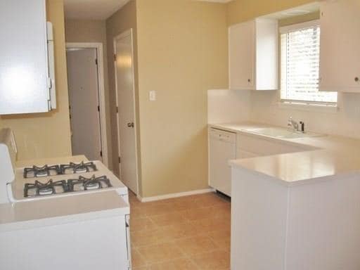 Building Photo - 9807 Mountain Quail Rd