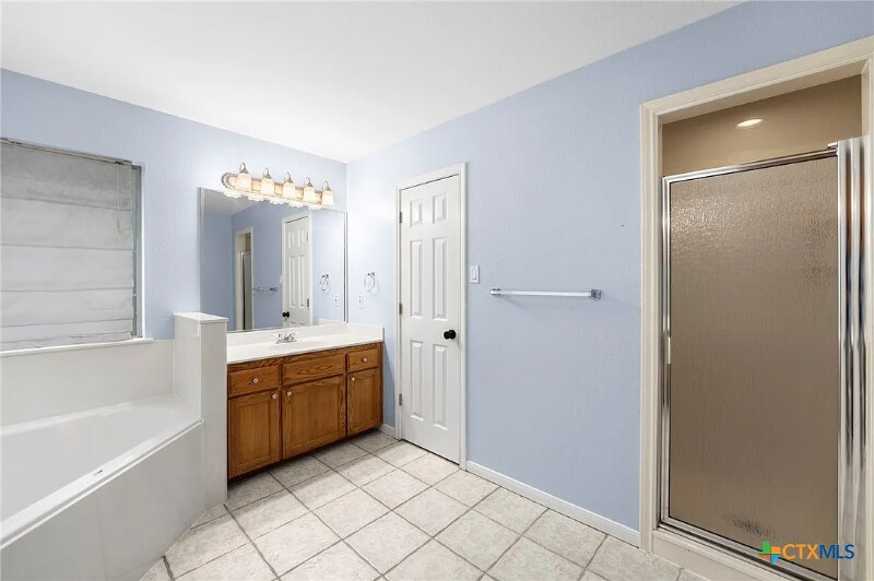 Building Photo - 1814 Indian Camp Trail