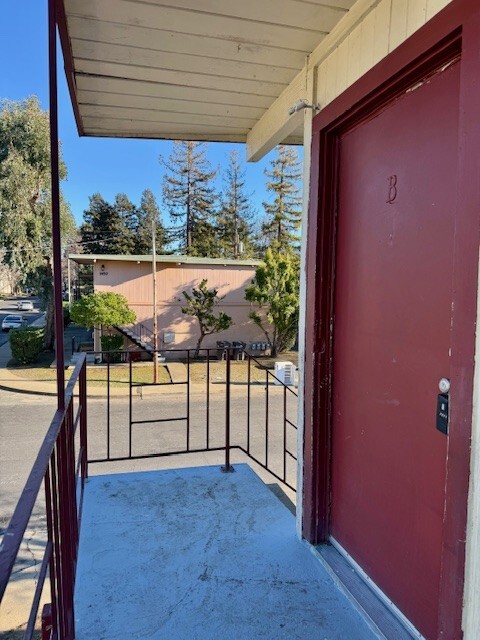 Building Photo - 1449 Marclair Dr