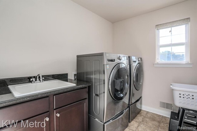 Building Photo - 4342 Rockdale Ct