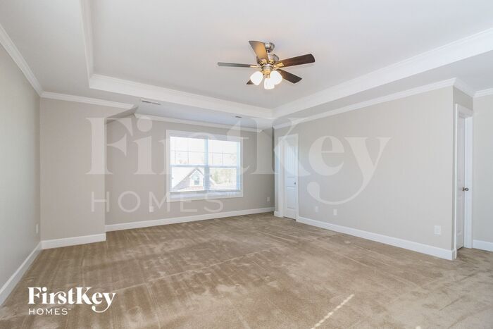 Building Photo - 707 Traveller Dr