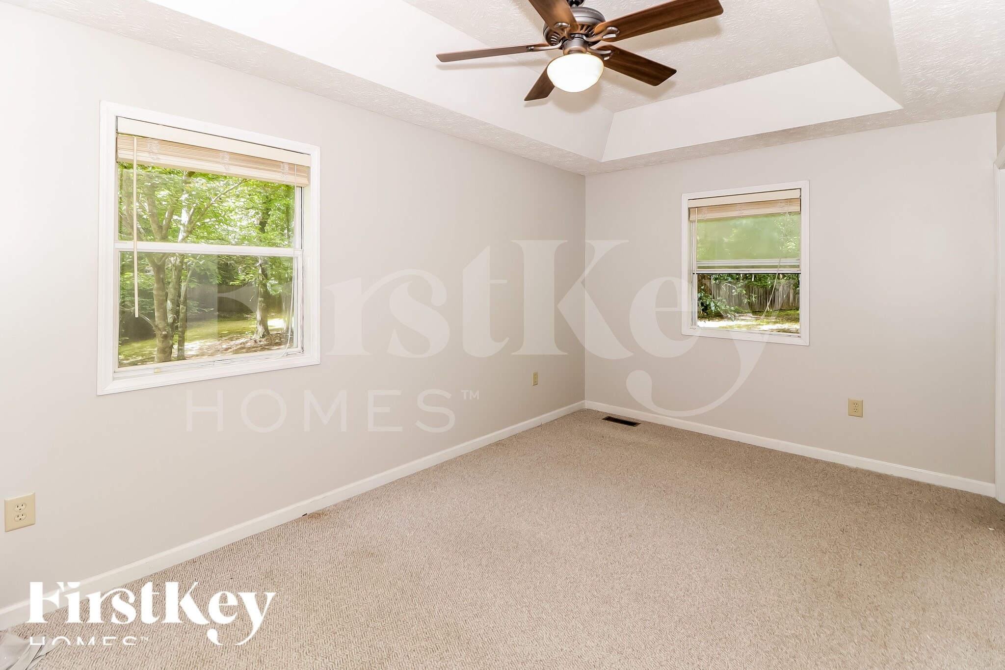 Building Photo - 115 River Trace Dr