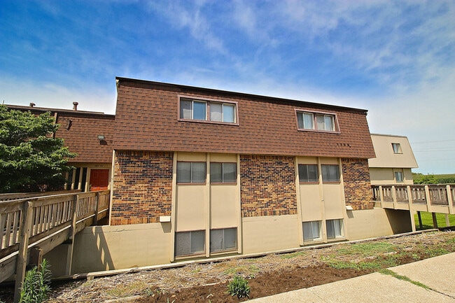 Building Photo - Excelsior Village