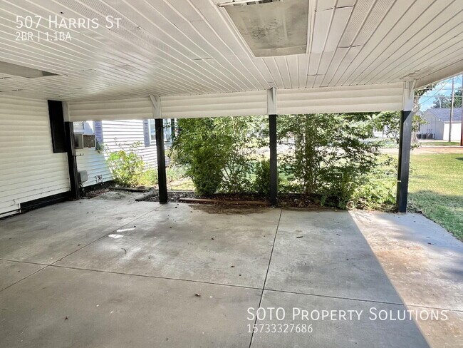Building Photo - 507 Harris St