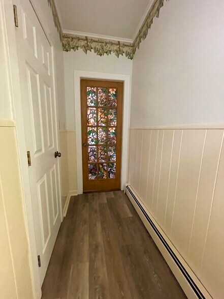Hall - 8 Woodland St