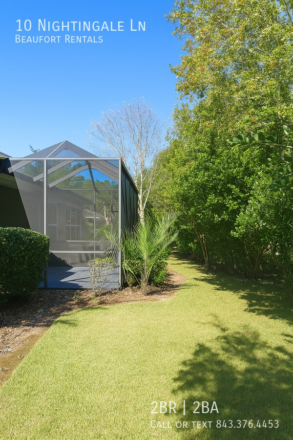 Building Photo - 10 Nightingale Ln