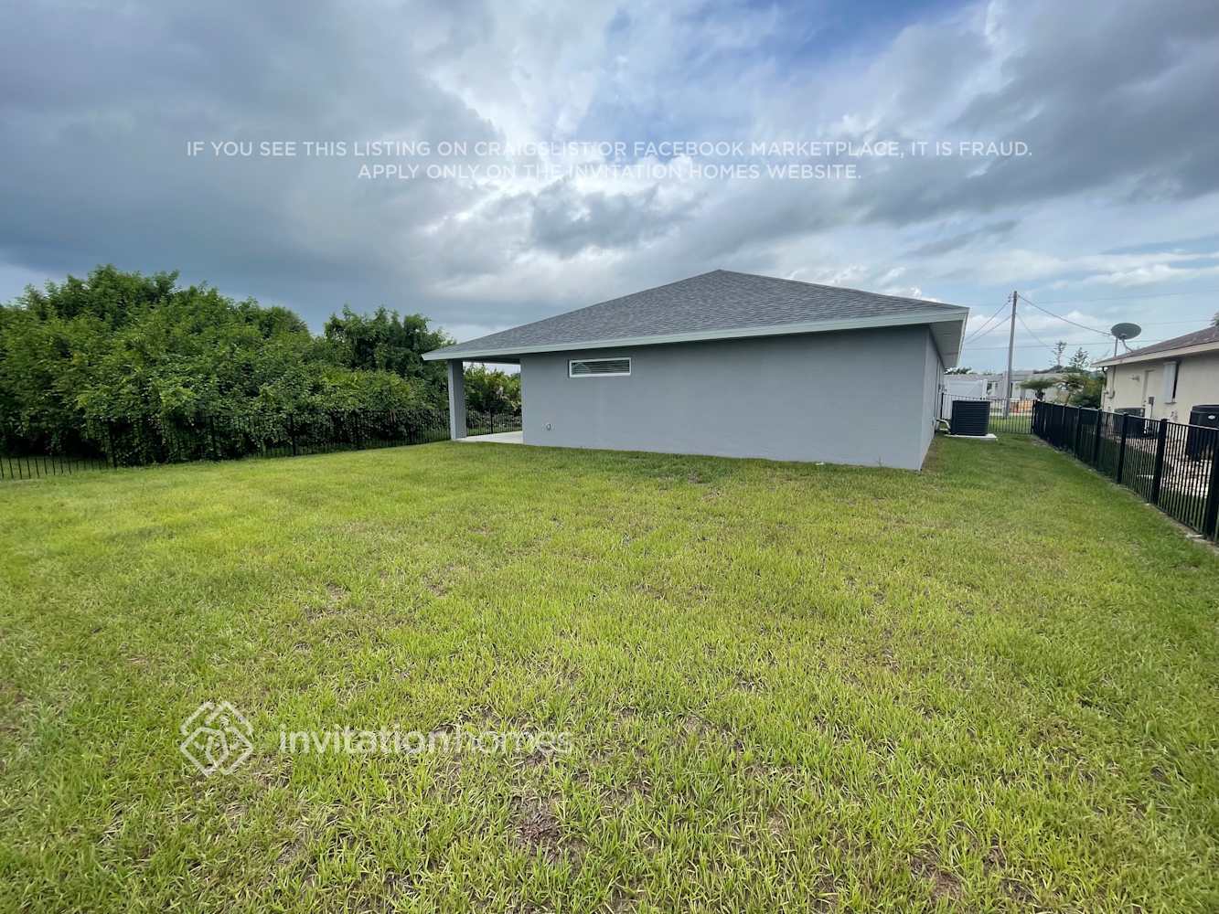 Building Photo - 236 Albatross Rd