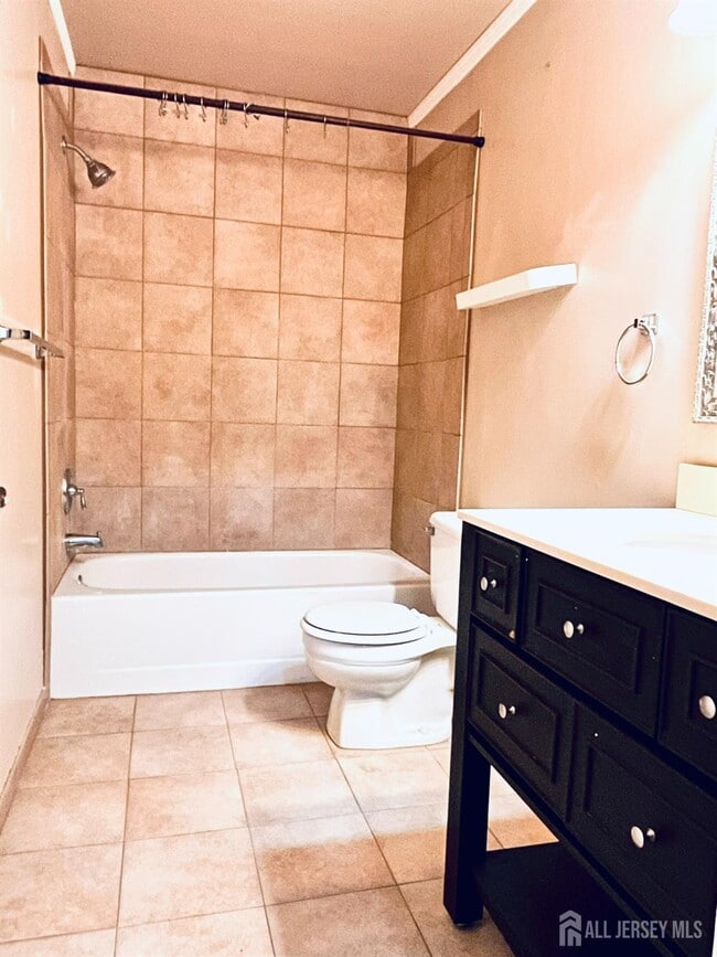 Building Photo - 4183 Bayberry Ct