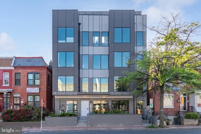 Building Photo - 2812 Georgia Ave NW