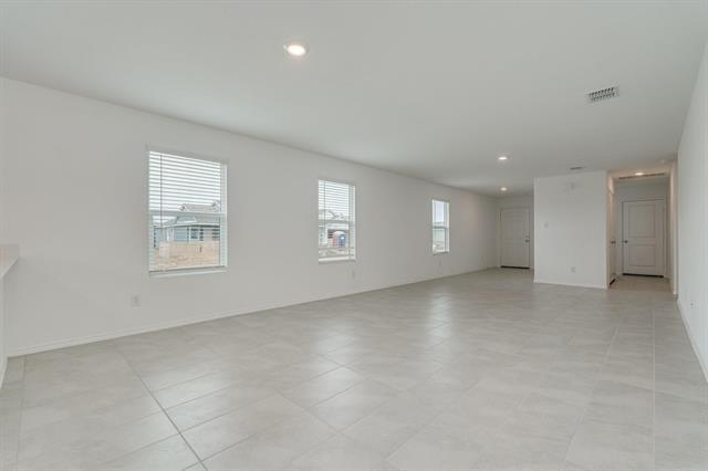 Building Photo - 7625 Bluebell Ln