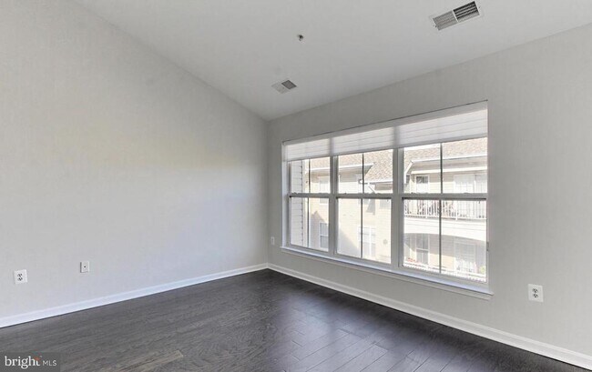 Building Photo - 5108 Donovan Dr
