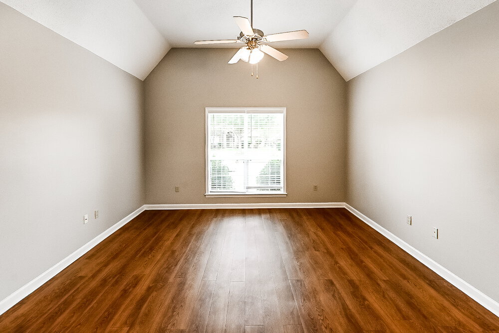 Building Photo - 1426 Clockshop Dr