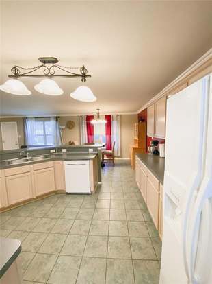 Building Photo - 129 Centennial Pl