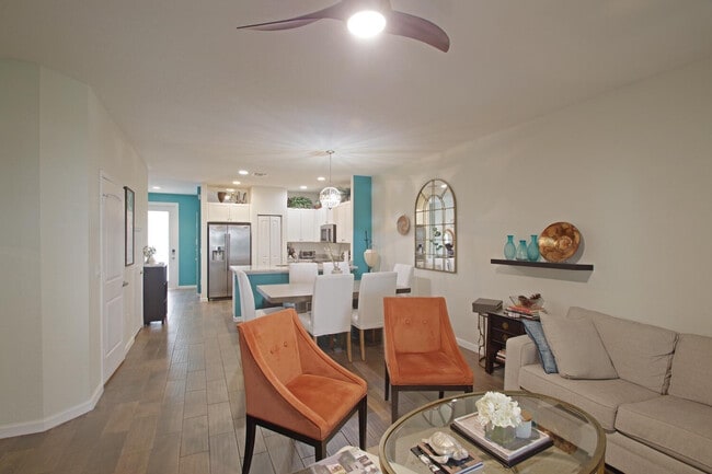 Building Photo - 4214 N Dixie Hwy