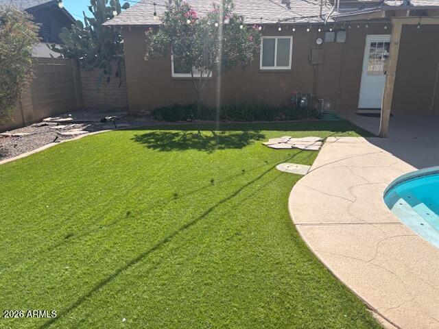 Building Photo - 8636 E Dianna Dr