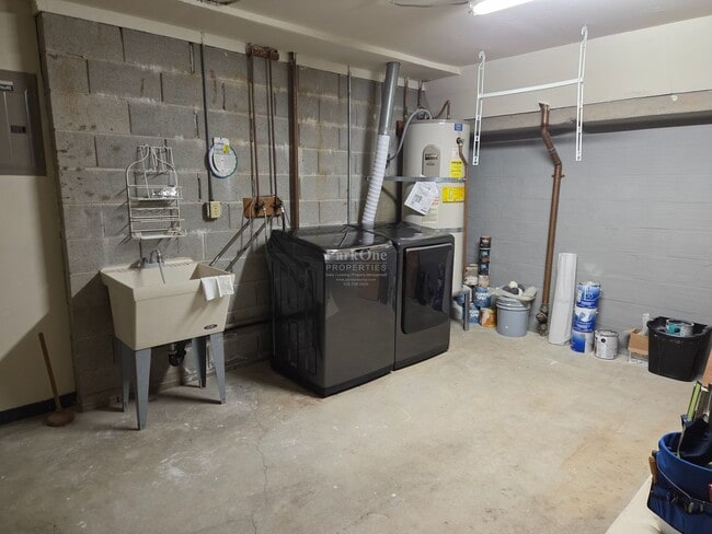 Building Photo - Incredible El Cerrito Hills Townhome