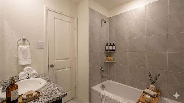 Building Photo - 6635 Coulter Dr