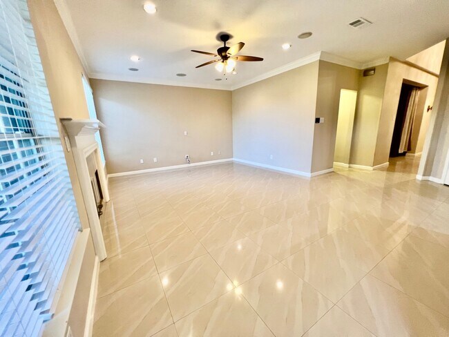 Building Photo - 1802 Hickory Hill Ct