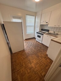 Building Photo - 3688 Fillmore St