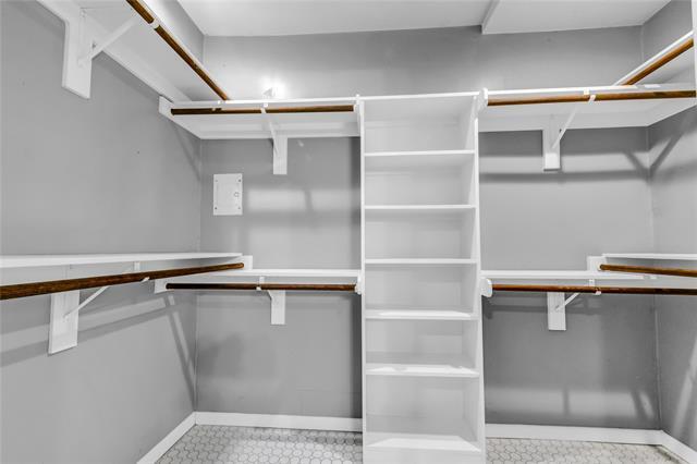 Building Photo - 415 W Couts St