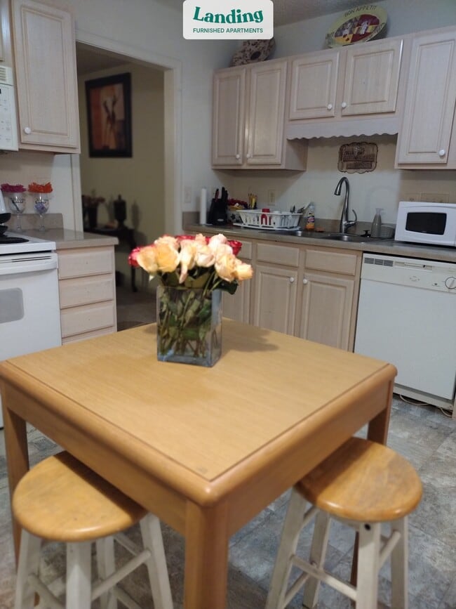 Building Photo - 5810 Battery Dr