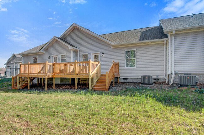 Building Photo - Handicap Accessible Modern 2-Bed, 2-Bath S...