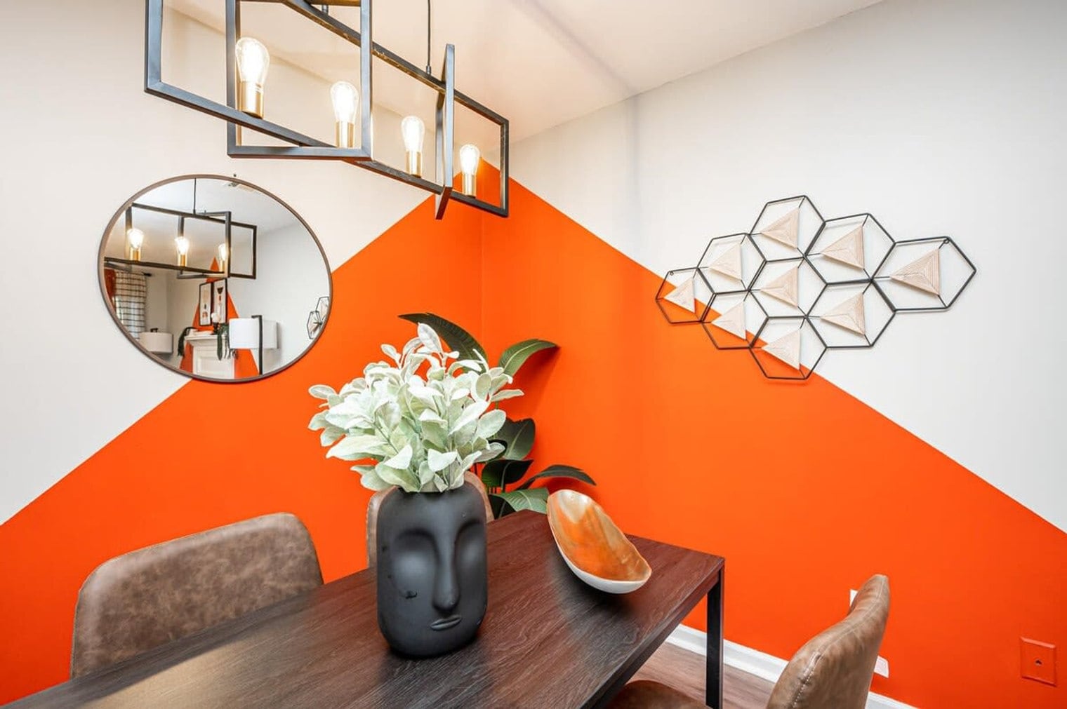 Building Photo - 1277 Sweet Pine Dr