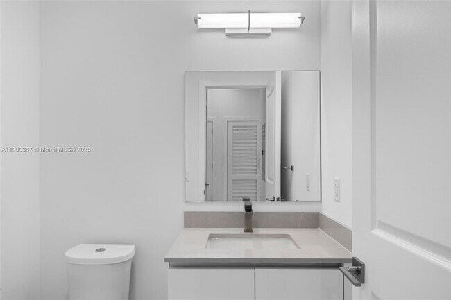 Building Photo - 101 Diplomat Pkwy