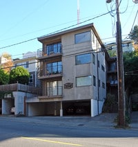 Building Photo - Clayton Manor Apartments