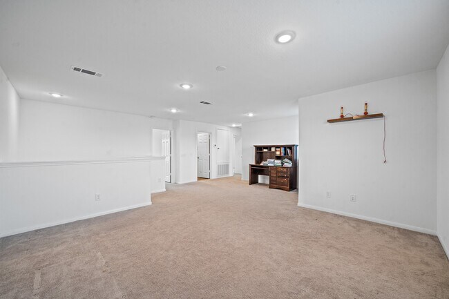Building Photo - 7306 Heath Knl Ln