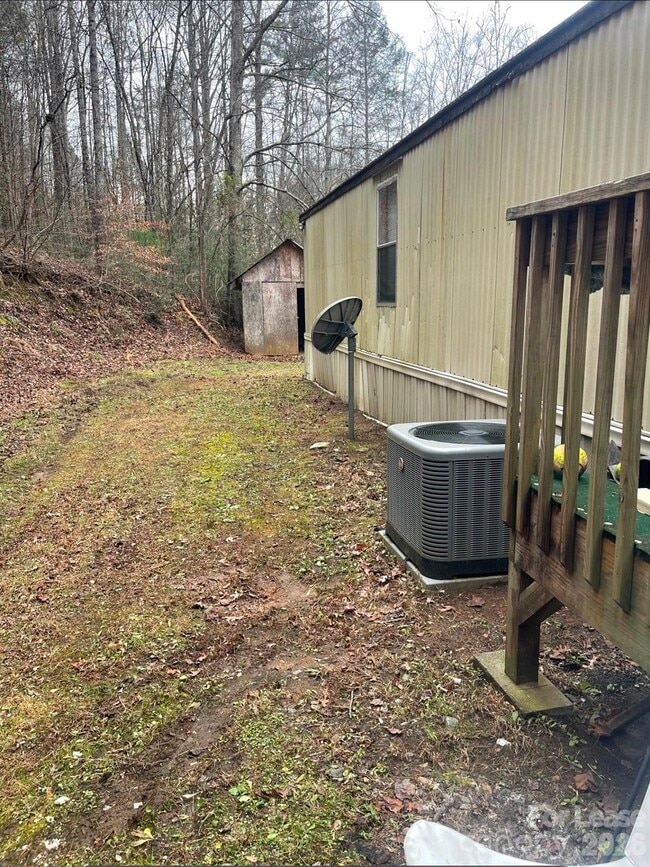 Building Photo - 3497 Deerbrook Rd