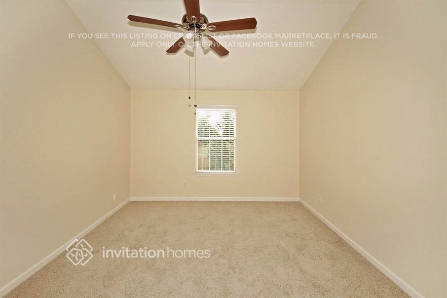 Building Photo - 104 Hidden Creek Dr