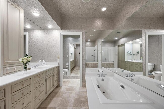 Building Photo - 7261 Villa D Este Dr
