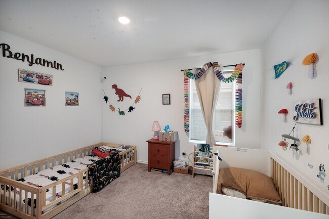 Building Photo - 14727 Bolinger Ml