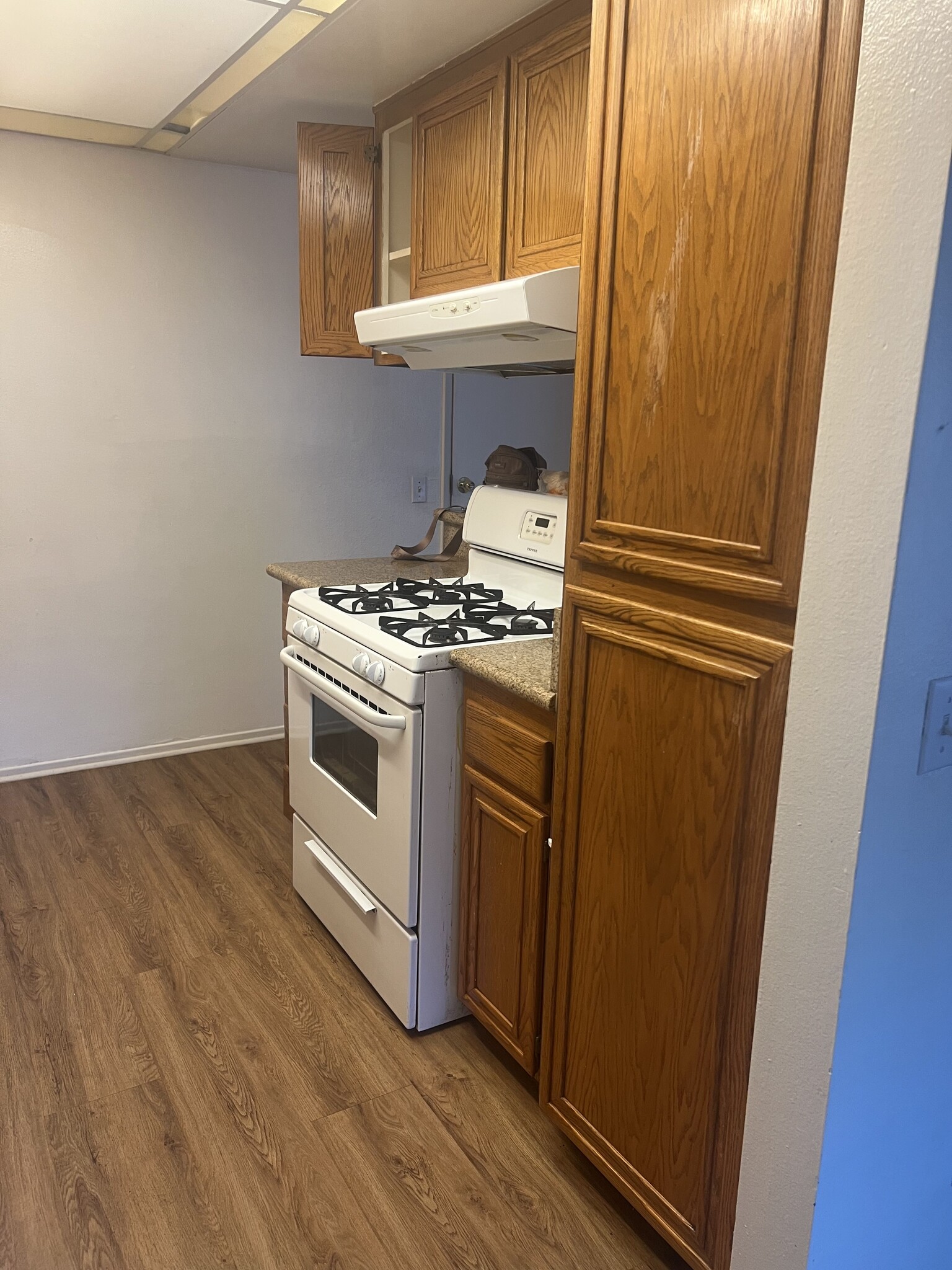 Building Photo - 4853 Jackson St