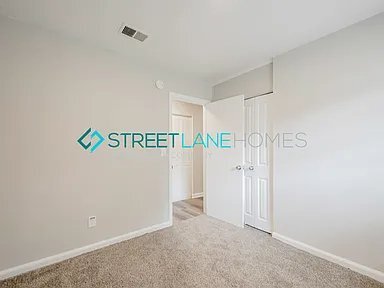 Building Photo - 1916 Wellborn Dr