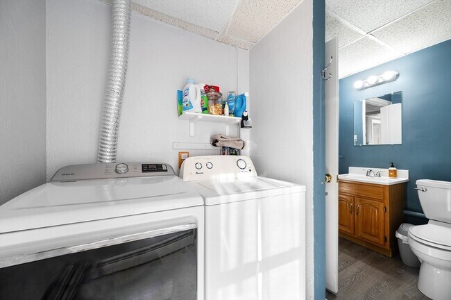 Building Photo - 7 Leonard St