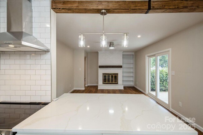 Building Photo - 2510 O'Hara Dr