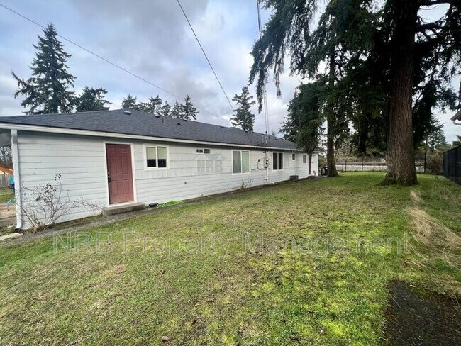 Primary Photo - 11215 Kline St SW