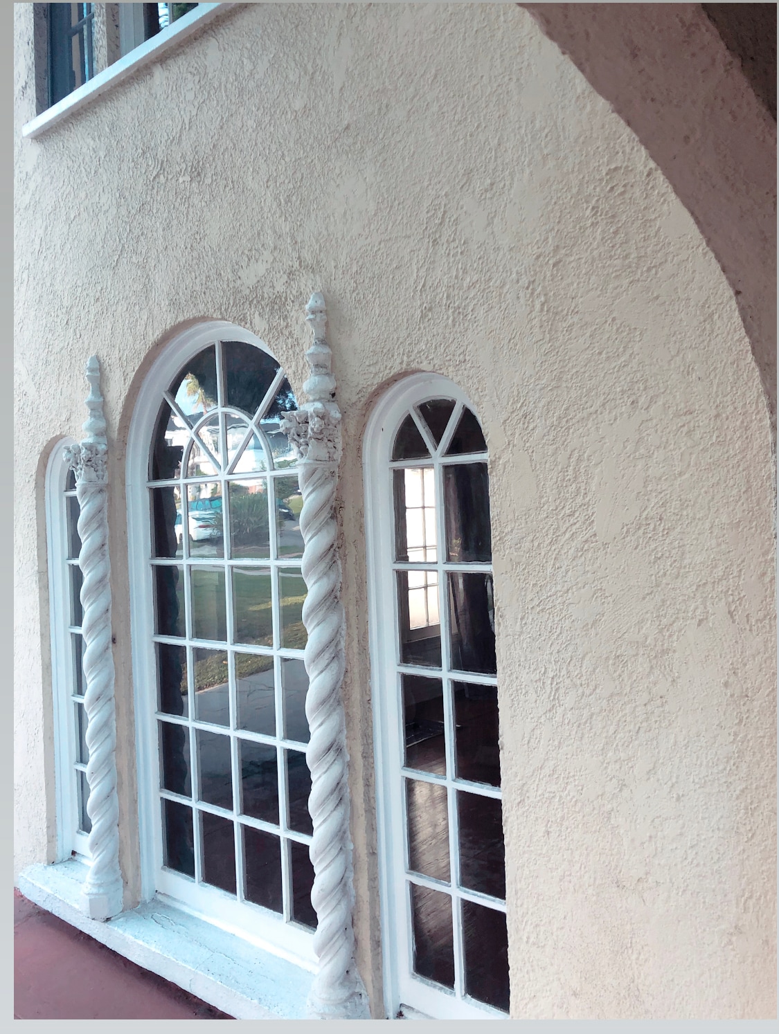 Building Photo - 1076 S Redondo Blvd