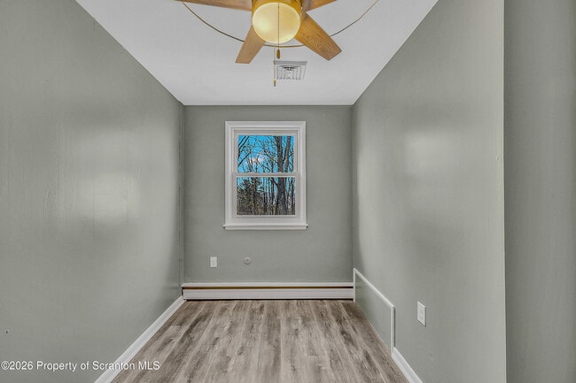 Building Photo - 301 Seymour Ave