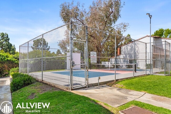 Building Photo - Coastal San Clemente Townhome with Brand New Flooring – Steps to the Beach!