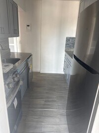 Building Photo - Charming 2BR Condo in Silver Spring